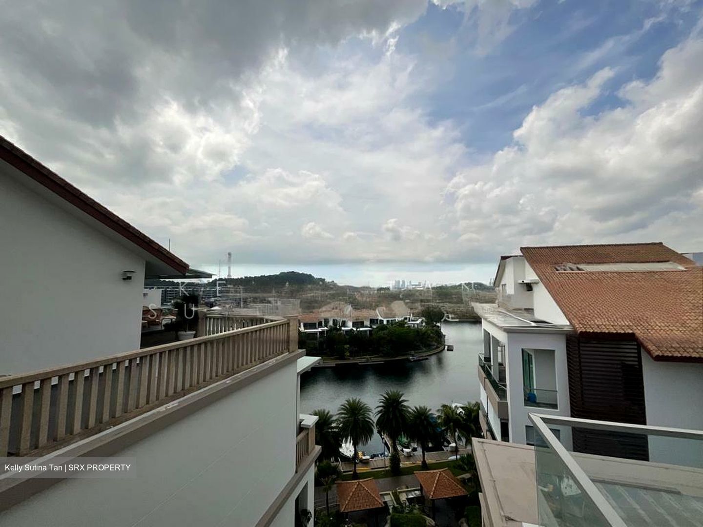 The Berth By The Cove (D4), Condominium #502111531